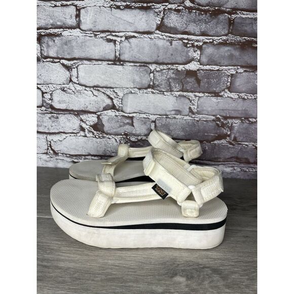 Teva Flatform Universal Mesh Platform Sandals White Mesh Strappy Women 8M US/39 - Picture 10 of 16